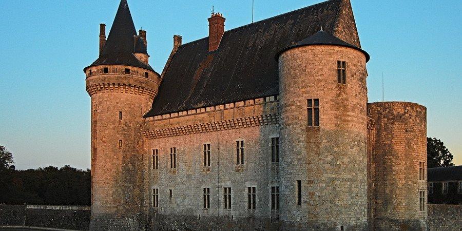 Castello Sully sulla Loira